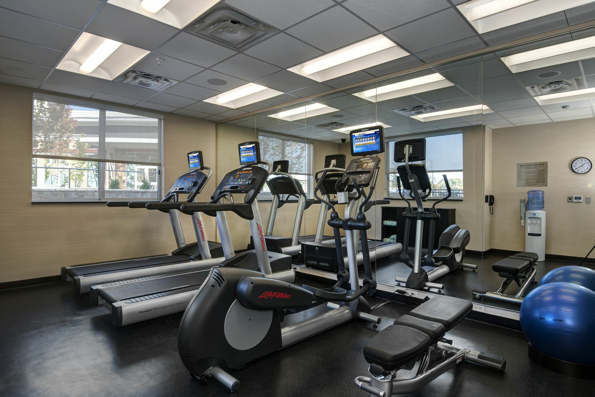 Fairfield Inn & Suites By Marriott Little Rock Бентън Екстериор снимка